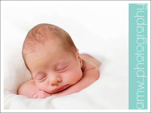 10 Tage alt und zum Anbeißen süß :)